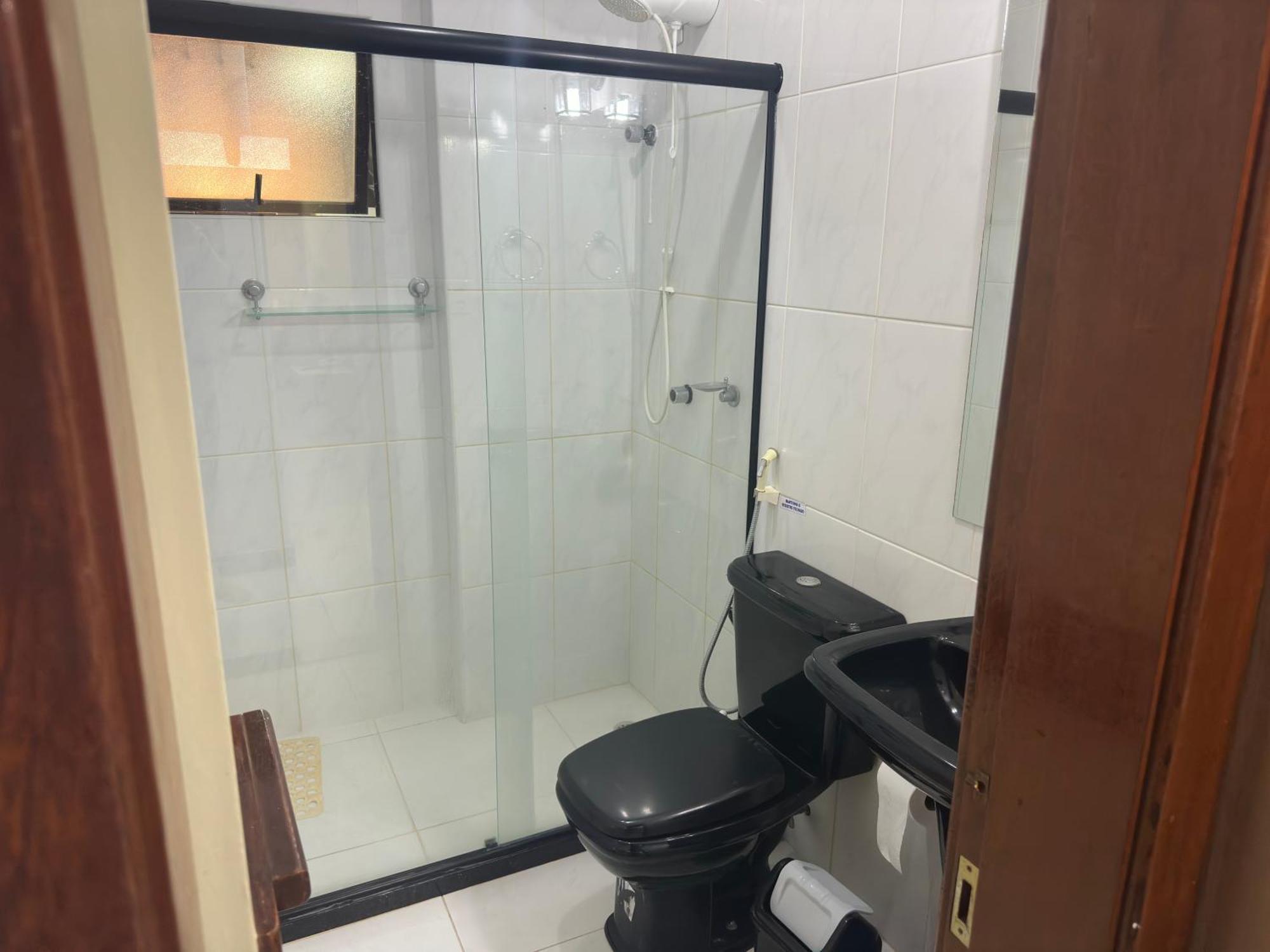 Flat Guarajuba 4 Quartos Terreo A Beira Mar - Pe Na Areia - Governanca Com Arrumadeira E Wi Fi Inclusos Camassari Exterior photo