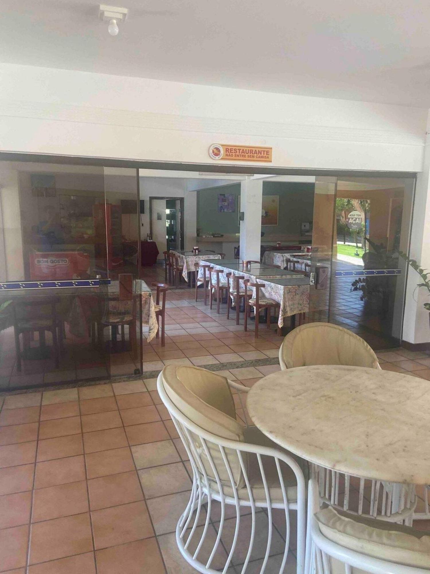 Flat Guarajuba 4 Quartos Terreo A Beira Mar - Pe Na Areia - Governanca Com Arrumadeira E Wi Fi Inclusos Camassari Exterior photo