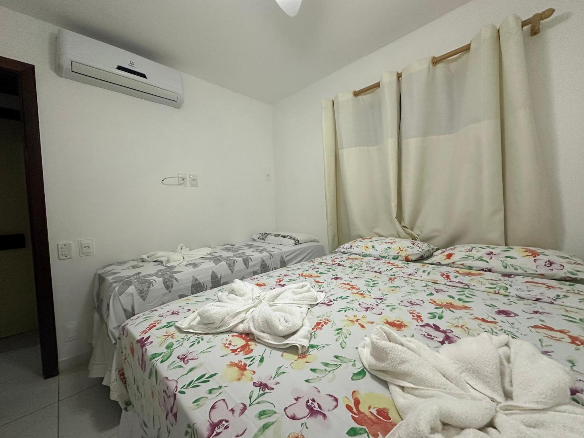 Flat Guarajuba 4 Quartos Terreo A Beira Mar - Pe Na Areia - Governanca Com Arrumadeira E Wi Fi Inclusos Camassari Exterior photo